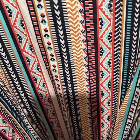 Geometric Patterned Dress - Picture 4 of 4